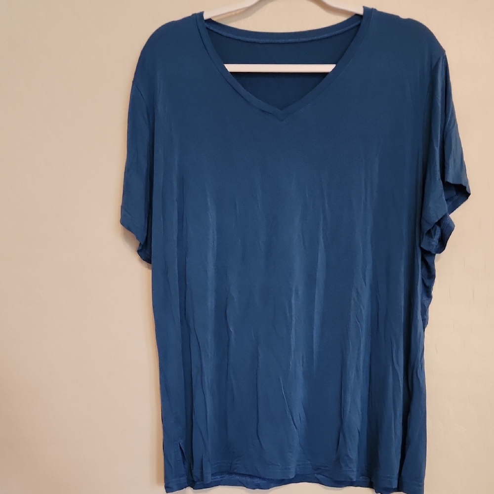 Oeko Tex Blue V-Neck Short Sleeve Tee
